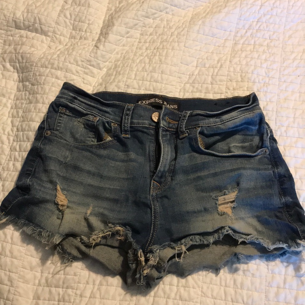 Express cut off jean shorts size 2